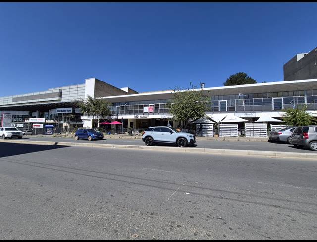 145M² RETAIL TO LET IN BIRNAM